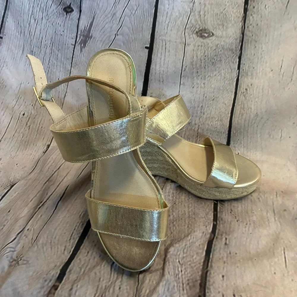 Montego Bay Club Women’s Espadrille Wedge Platform Sandals Womens‎ Sz 9 Gold GUC